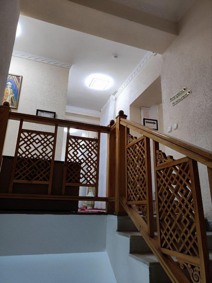 Nasyuqel Hotel Bukhara Esterno foto